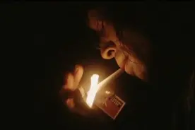 各种新式打火机适合更酷的你，快扔了一次性打火机吧图片