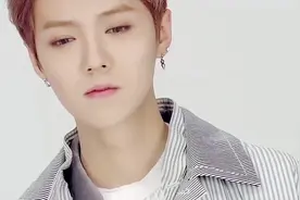 好兄弟！鹿晗坐飞机恐高症发作脸发白 邓超忙换座超暖心