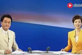 45岁央视主播海霞全家照，大11岁老公罕见亮相，现今家庭幸福美满视频封面