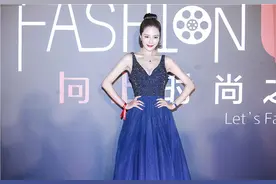 晶女郎胡然亮相“向上时尚之夜” 时尚优雅再放光芒图片