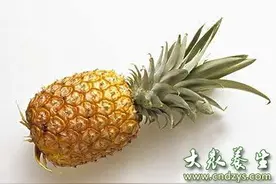 菠萝为什么要用盐水泡？要泡多久合适？图片