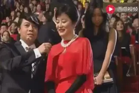 70岁秦汉近照，曾与林青霞苦恋18年，网友直呼至今单身太可惜！视频封面