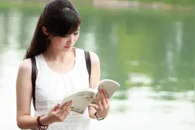 爱上一个比我爸年纪都大的男人，怎么办？图片