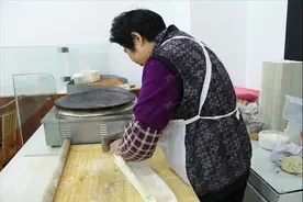 跟着宁海老阿姨学做麦饼~图片