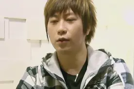 被命理师算出已婚有孩子 五月天主唱阿信机智回应