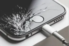 原来 iPhone6 碎屏后竟然可以这么美图片