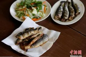 华媒：英国外卖业前景无限 中餐最热门年卖6亿份图片