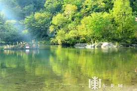 凤凰山打造UFO探秘景区 玻璃观景台可同时容纳200人图片