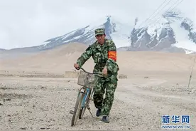 永不消逝的“移动界碑”——帕米尔高原上的守护图片