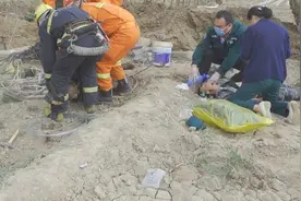 清理化粪池出意外 井下作业需小心图片