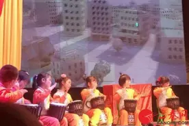 扶风县天度镇晁留村红太阳幼儿园才艺表演，助兴古庙会图片