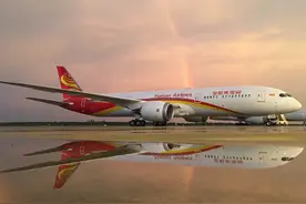 海航787-9首秀嗨翻天！免费wifi、VR体验、超女献唱图片