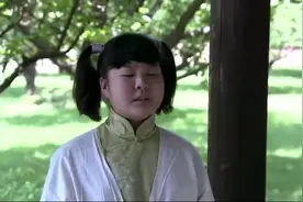 国军旅长的女儿以为五奶奶真死了，大骂他爹没良心！旅长赞她仗义