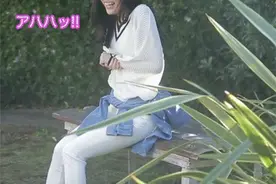 搞笑GIF图：看看外国女兵的日常图片