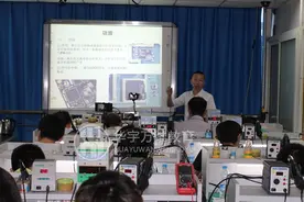 芯片级电脑维修真的很难吗？我表示不信图片