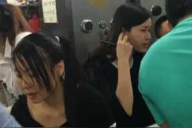 冒死爆料揭秘你不知道的华强北之打折的iPhone图片