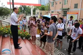 广西高考进入评卷阶段 评卷点揭开神秘面纱图片