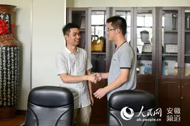 安徽高考文科状元爱看经典名著 坚持课后跑步图片