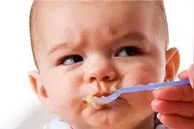 可爱小宝欢乐多，坑娃老爸惹不起图片