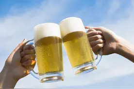 记者调查‖夏天来了，进口啤酒渐成东营消费新时尚图片