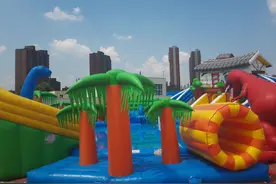 长春第一家大型嬉水乐园美不美图片