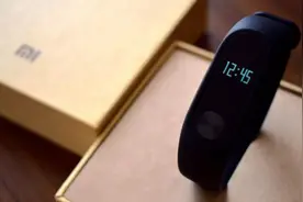 小米手环2开箱评测：动于心，靓于形——健康，一触即见图片