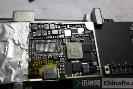 苹果家的 IPAD MINI1 不充电、不开机故障维修案例图片