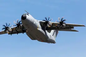 空客推出微型军用无人机“SkyGhost ER”图片
