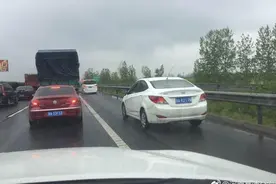 实时路况丨连霍、郑尧、兰南高速部分路段通行缓慢图片