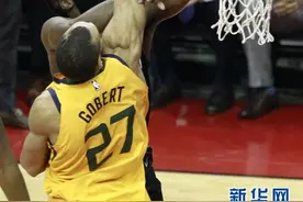 NBA西部半决赛：火箭首场取胜图片