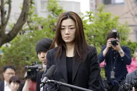 否认“泼水门”指控后，大韩航空“霸道二小姐”被提请批捕图片