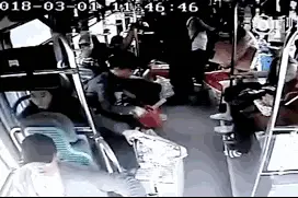 公交司机一句问话，小偷露了馅！大学生2万学费被追回图片
