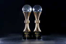 随手记、卡牛同获年度最佳品质金融奖图片