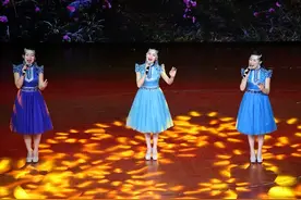 基层文艺工作者多种形式丰富群众“五一”文化生活图片