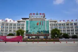 2018年度“希望之星”英语风采大赛汉中市决赛暨颁奖晚会在龙岗学校成功举办图片
