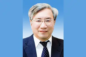 王鸿津任中央巡视工作领导小组成员、办公室主任图片