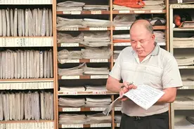 老谢有双“金耳朵”图片