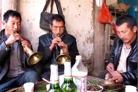 云南普洱景东农村结婚吹唢呐视频封面