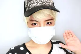 ayu撩妹满分的男色妆，变身韩国欧巴俘虏你图片