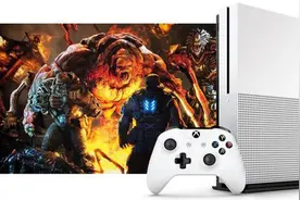 微软发布新款Xbox One S游戏机 并将反击索尼图片