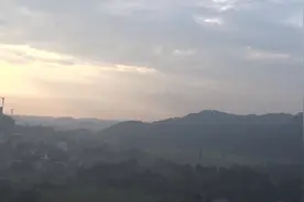 广西某个地方日出，为何没有太阳视频封面