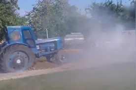 丰田越野车和拖拉机玩拔河 最后结果怎样视频封面