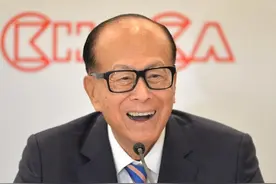 为何喜欢别人叫自己“诚哥”？基金会今后如何打算？李嘉诚这样答图片