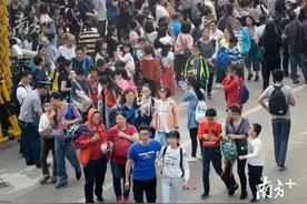 教育部门回应南方+曝光秘考事件：涉事校长停职配合调查图片