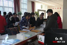 长沙市法律援助机构：当好妇女维权“娘家人”图片