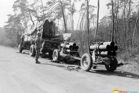 钢铁雄心4 卡车牵引式砲兵及机械化砲兵MOD图片