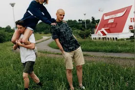 不会搭配工装，Carhartt WIP夏日特辑就是参考图片