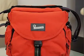 摄影包中的时尚之选：Crumpler 澳洲小野人 Kashgar Outpost 相机包图片