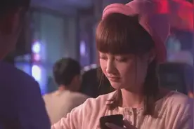 教你怎么找女孩要电话号码，走过最长的路就是你的套路！视频封面