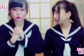 日本超级甜美女神拍抖音，快要萌翻了视频封面